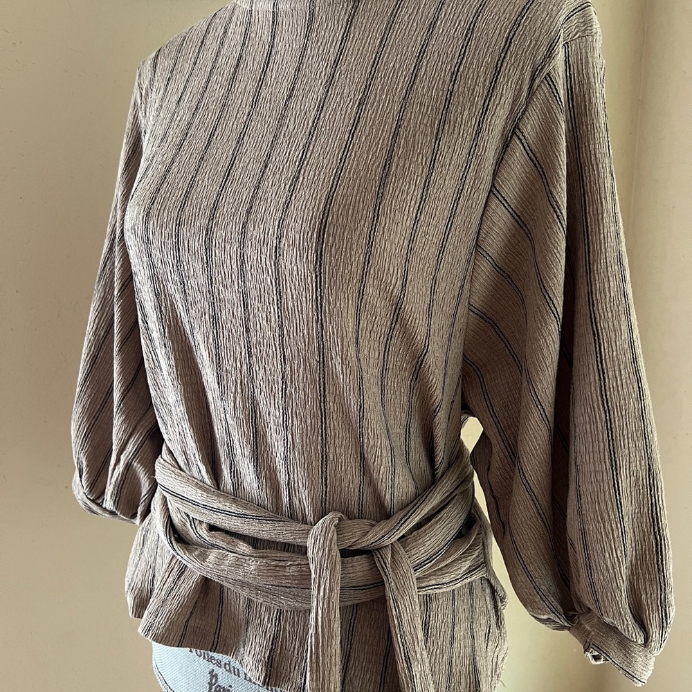 ZARA Striped Beige Women's Top